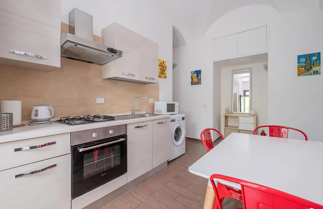 Castel Sant Angelo'S Harmonious Apartment-1